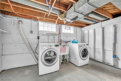 Tiny photo for 15 Edgewood Avenue, Bedford, OH 44146 (MLS # 5255222)
