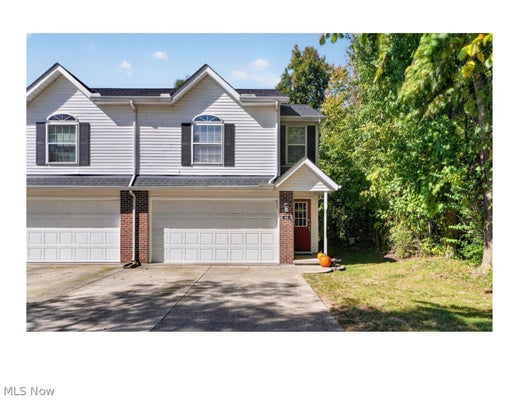 8429 HENDRICKS RD APT 8429, MENTOR, OH 44060 - Image 3e04465ec052b2435a97eeabfe206f7a/1101062508