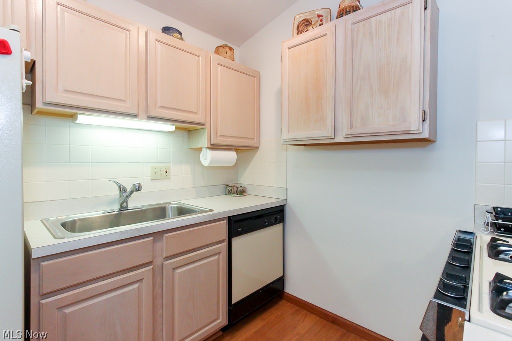 Devonshire Mdws Ph 01 - Residential