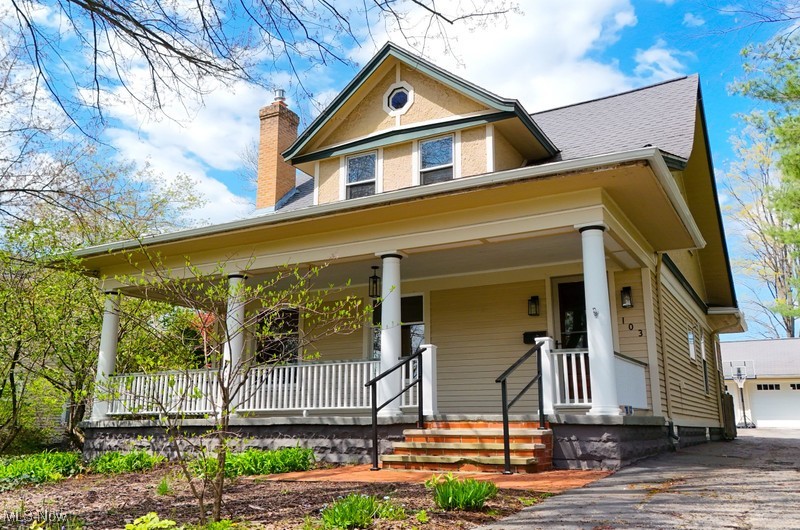 Chagrin Falls, Ohio 44022, United States, 3 Bedrooms Bedrooms, ,2 BathroomsBathrooms,Residential,Pending,115940