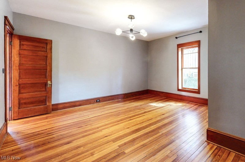 Chagrin Falls, Ohio 44022, United States, 3 Bedrooms Bedrooms, ,2 BathroomsBathrooms,Residential,Pending,115940