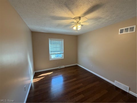 Tiny photo for 164 Runnemede Drive, Youngstown, OH 44512 (MLS # 5234331)