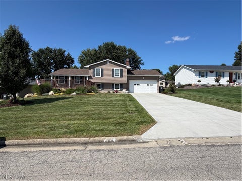 Tiny photo for 164 Runnemede Drive, Youngstown, OH 44512 (MLS # 5234331)