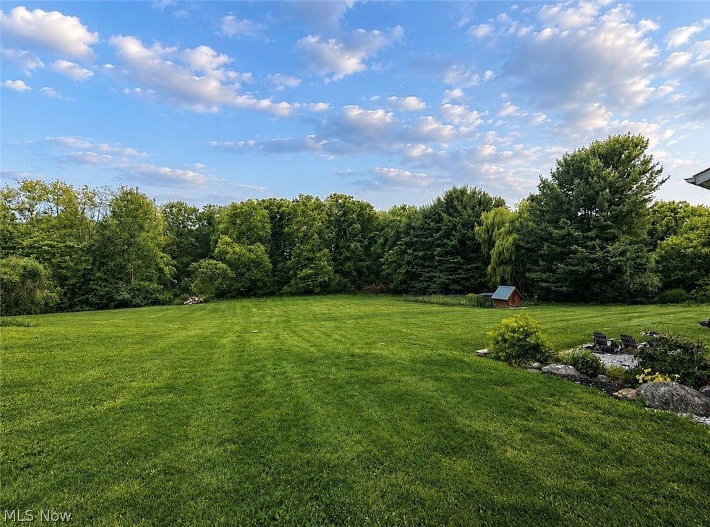 2976 Greenleaf Road