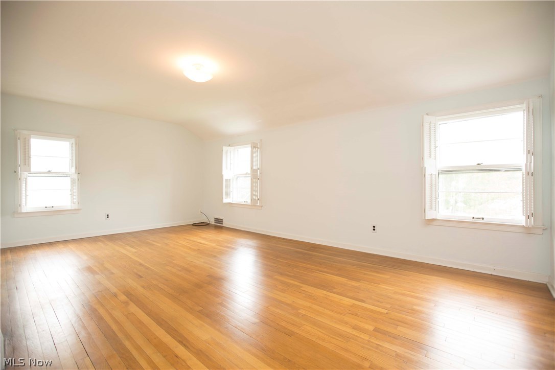 Alden B Hare Cos Lyndhurst Ma - Residential