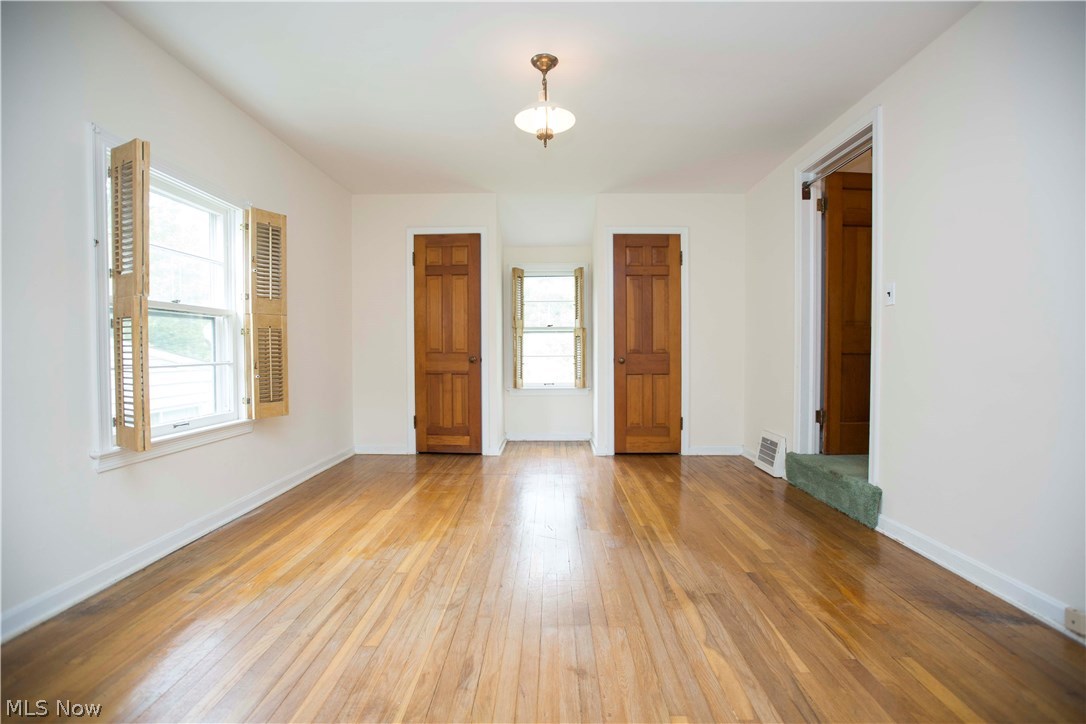 Alden B Hare Cos Lyndhurst Ma - Residential