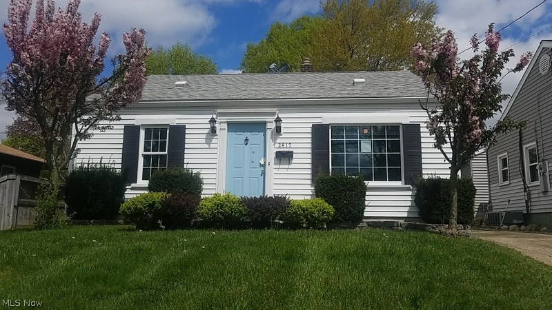 Nice 2 bedroom cape cod located in Akron. Larger size living room, and dining room for entertaining your friends and family. 2 car detached garage for additional storage or extra parking.