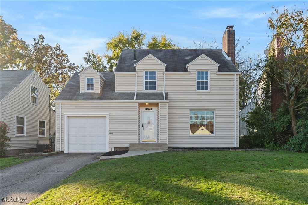 Photo of 1220 25th Street NE, Canton, OH 44714 (MLS # 5168607)