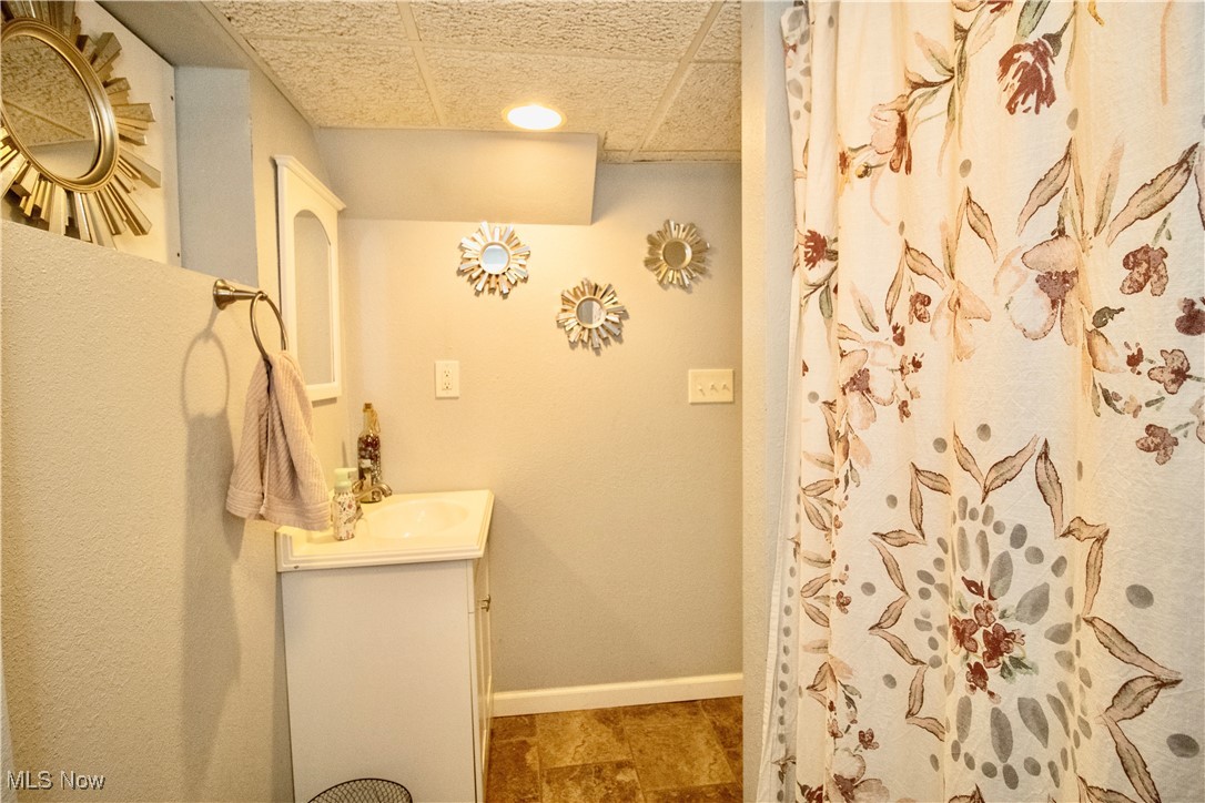 6892 Glenwood Avenue, Youngstown, Ohio image 20