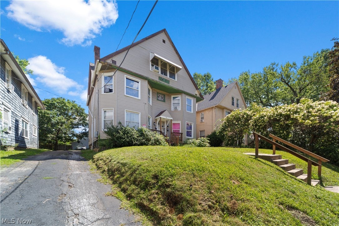 51 Cotter Avenue