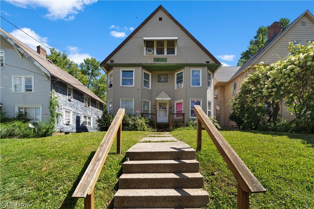51 Cotter Avenue