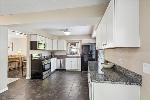 Tiny photo for 9001 Elm Street, Mentor, OH 44060 (MLS # 5255530)
