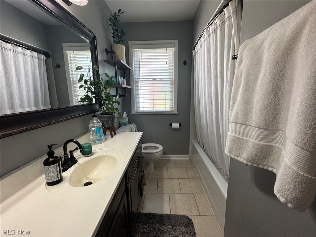 Lyndhurst Const Cos Longston - Residential