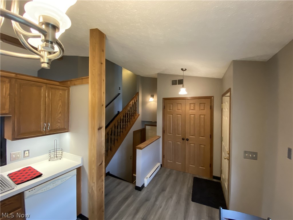 Sturbridge Commons - Residential