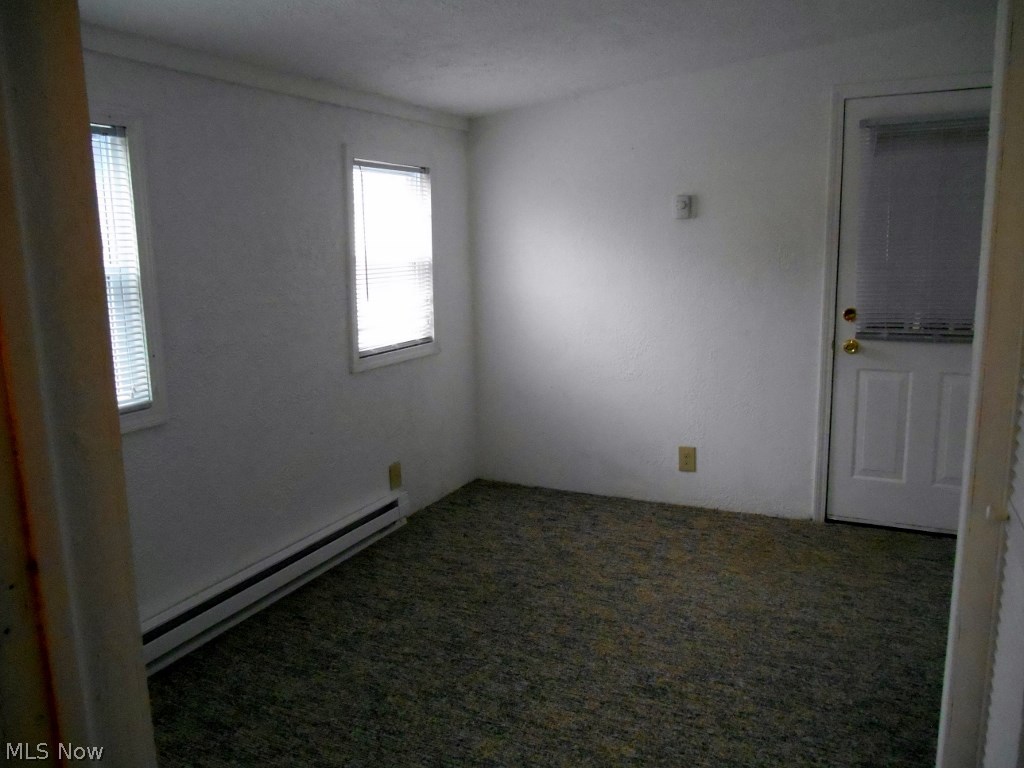 Tuxedo Park - Residential