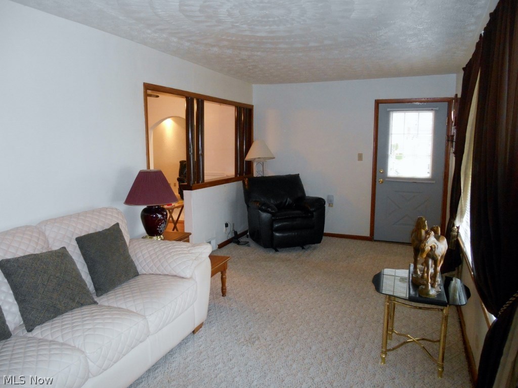 Tuxedo Park - Residential