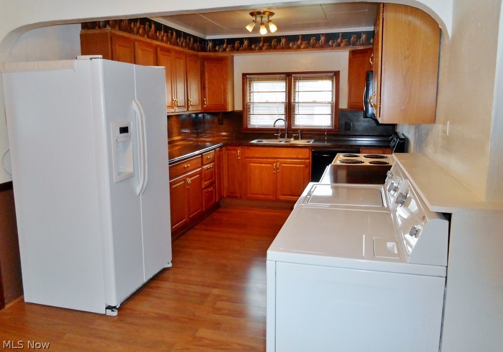 Tuxedo Park - Residential