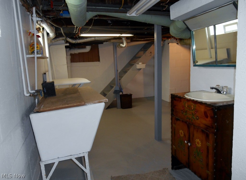 Tuxedo Park - Residential