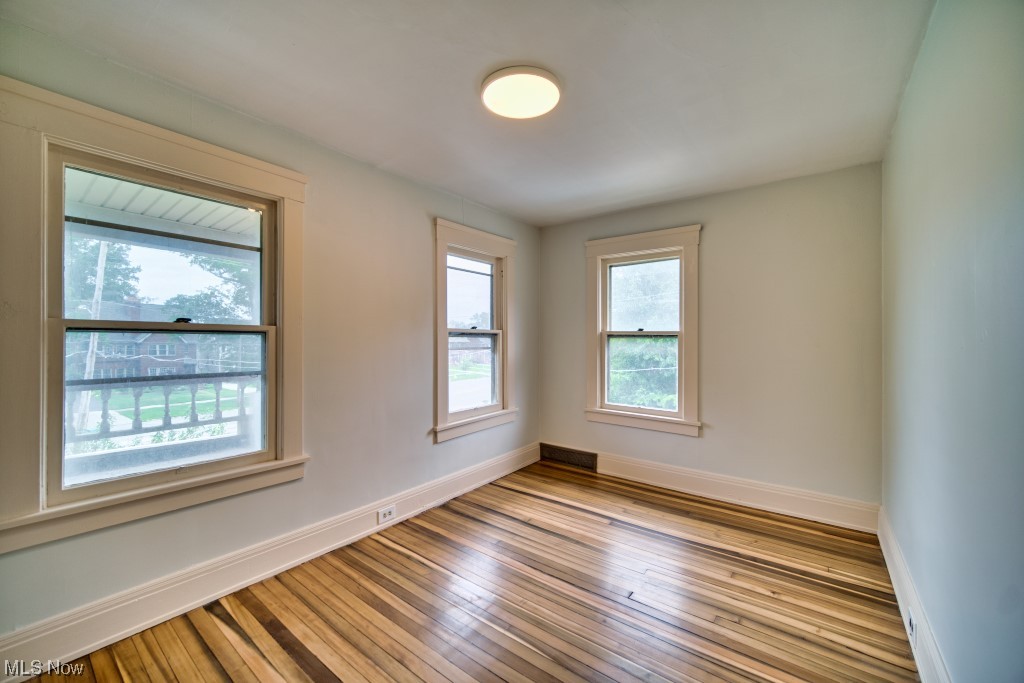 Westlake Park - Residential Income