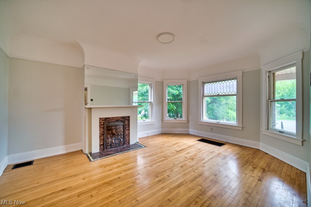 Westlake Park - Residential Income