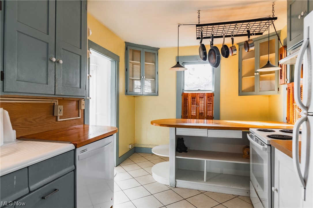 Grosvenors Add - Residential