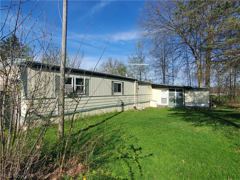 Oak Leaf Mobile Home Community - Residential