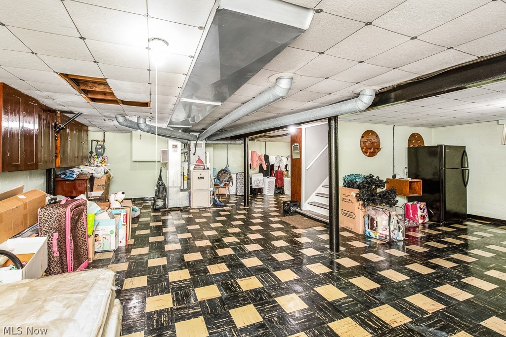 Lath-Rite Bldg Co Propose - Residential