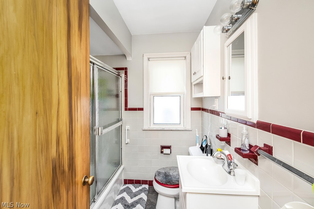 Lath-Rite Bldg Co Propose - Residential