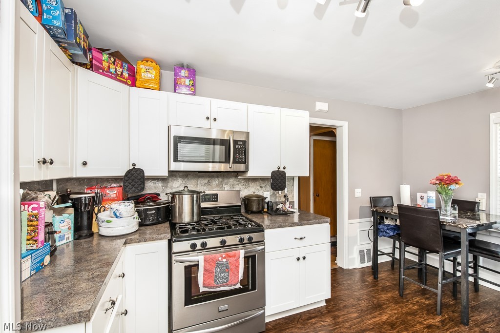 Lath-Rite Bldg Co Propose - Residential