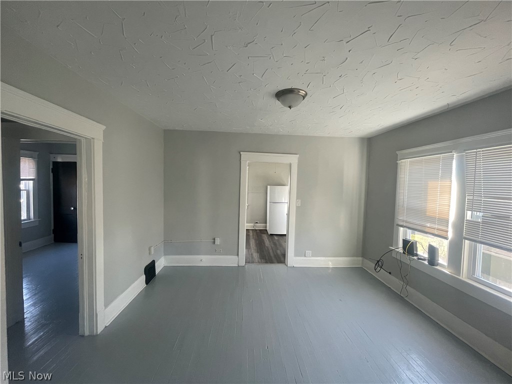 Jh Hardys Sub - Residential Lease