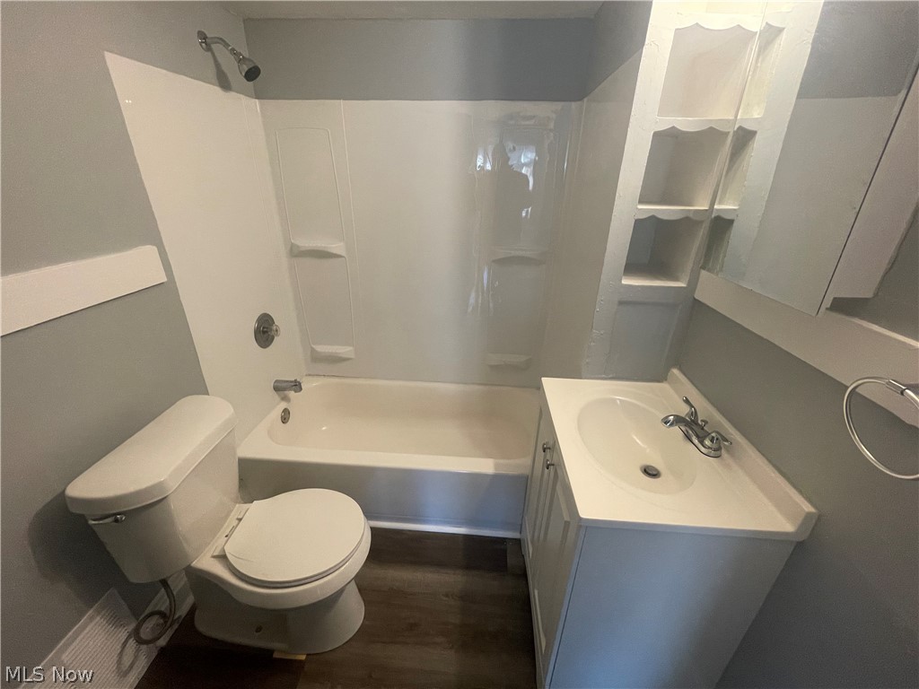 Jh Hardys Sub - Residential Lease