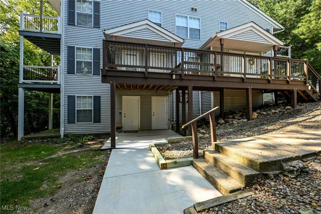 This move-in ready, ground floor one bedroom condo offers effortless easy living in a sought after community. Inside, you’ll find newer updated LVT flooring, a cozy wood burning fireplace, and a sliding door that opens to a private wooded patio. The modern neutral kitchen features newer appliances updated corian countertops and white cabinets, while the spacious bedroom boasts a large walk-in closet and an attached renovated full bathroom. Enjoy the convenience of in-unit laundry and extra storage in a separate walk-in closet located off the living room. The Stoney Run neighborhood offers a community clubhouse with gathering space and recently improved work-out facility as well as an outdoor patio. All this in a prime location close to shopping, dining, I-77, the award-winning Brecksville-Broadview schools, Cuyahoga National Park, and the Broadview rec center. Enjoy easy access to both downtown Cleveland and Akron—making this an ideal choice for a first-time buyer looking to build equity, investor, or someone looking to downsize.
