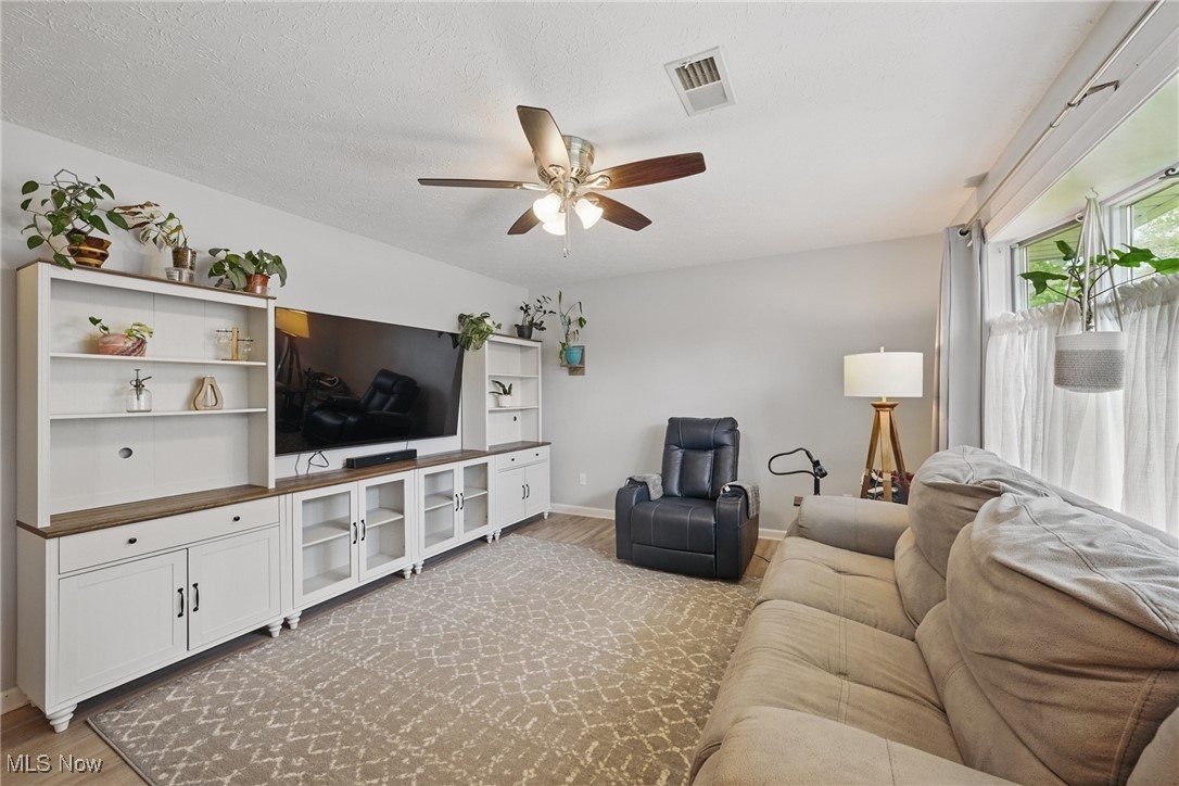 1650 Abbe Road, Elyria, Ohio image 36