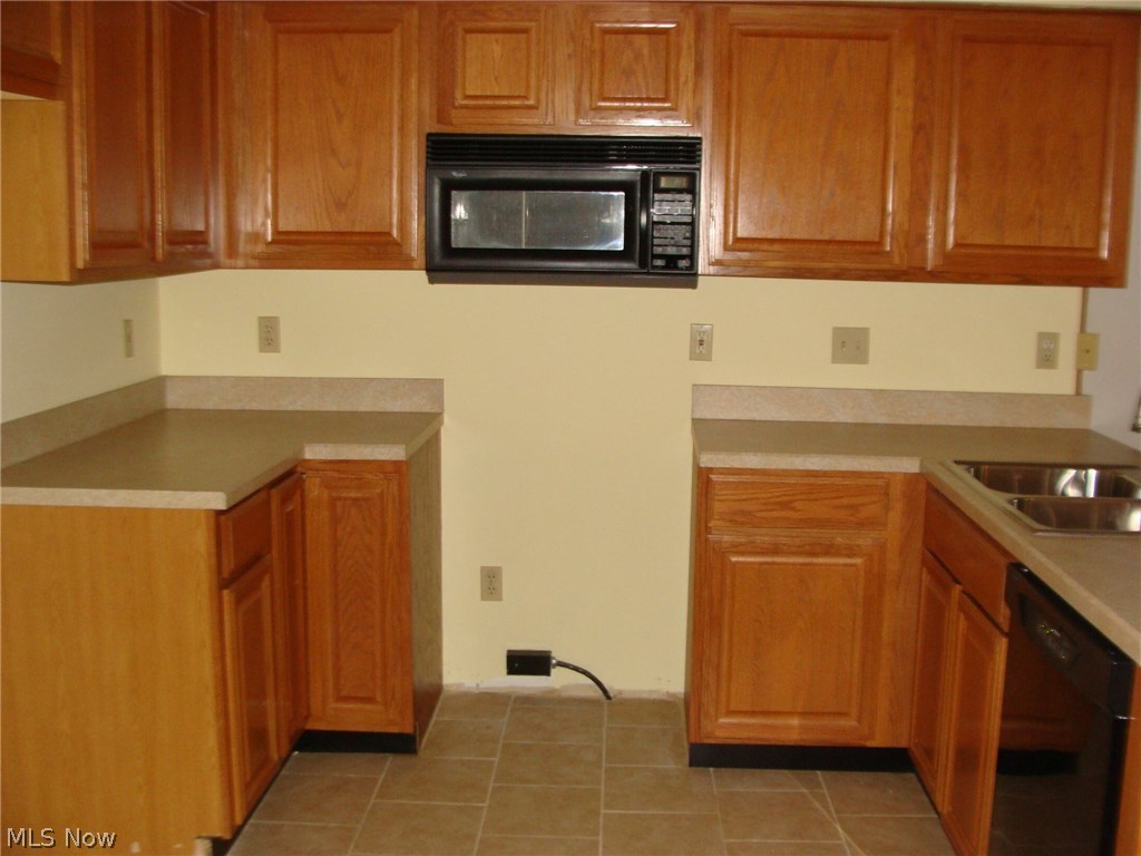 Waterside Woods - Residential