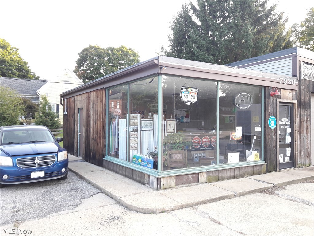 Paine - Commercial Sale