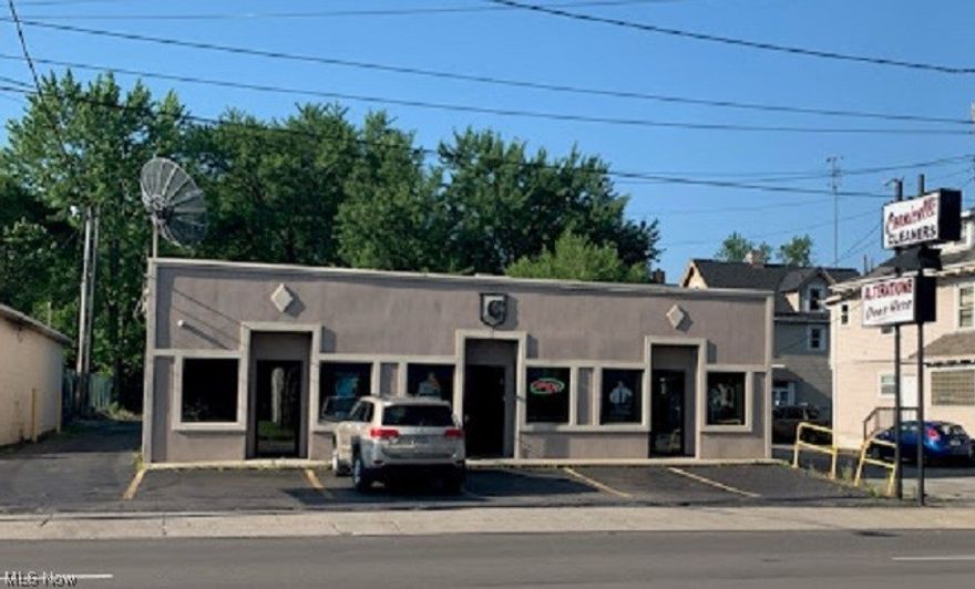 Investment Opportunity!  Selling the Building and Land only.  Building is currently being leased by a successful dry cleaning business and has been in this same location for years.