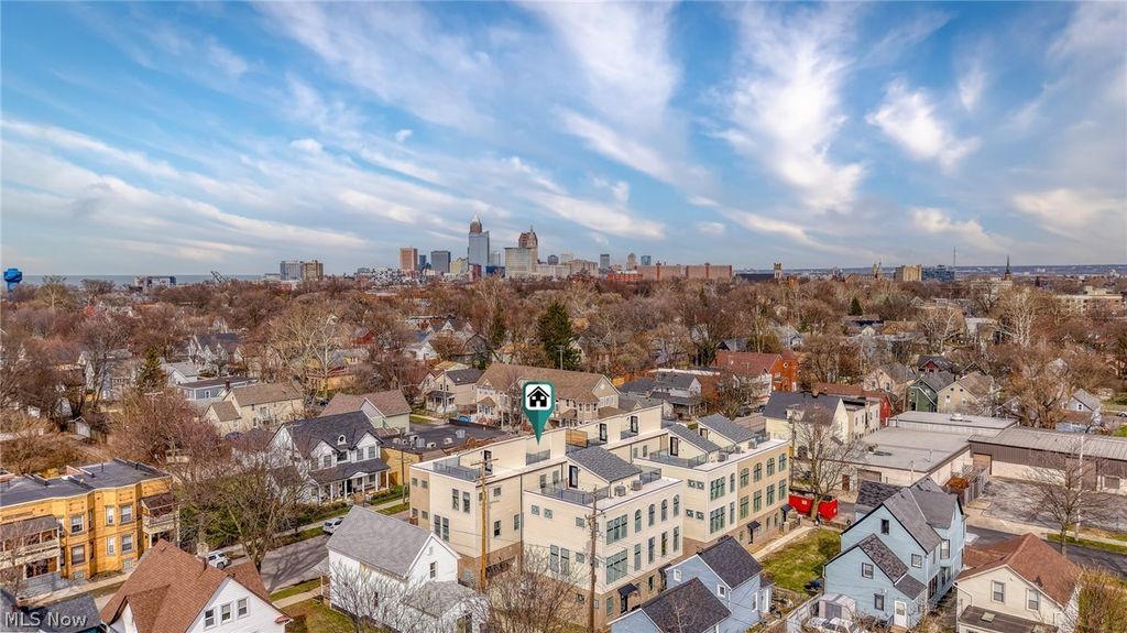 Photo of 4709 Bridge Avenue, Cleveland, OH 44102 (MLS # 5197555)