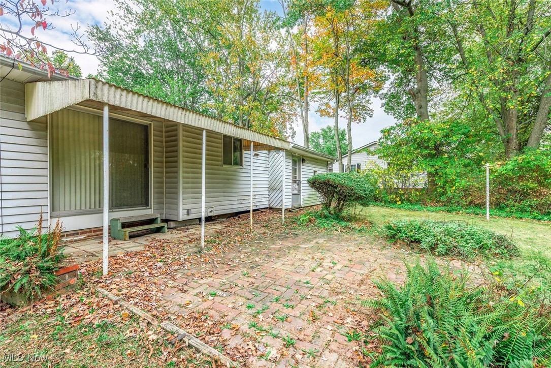 North Olmsted, Ohio 44070, United States, 3 Bedrooms Bedrooms, ,1 BathroomBathrooms,Residential,Active,229811