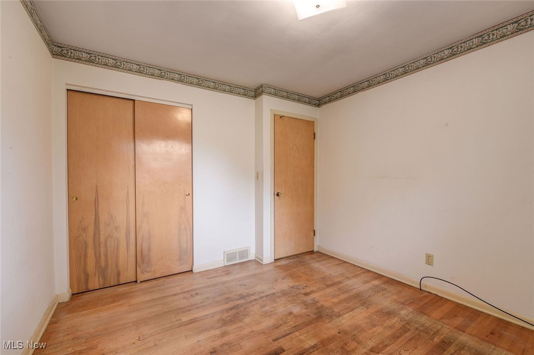 North Olmsted, Ohio 44070, United States, 3 Bedrooms Bedrooms, ,1 BathroomBathrooms,Residential,Active,229811