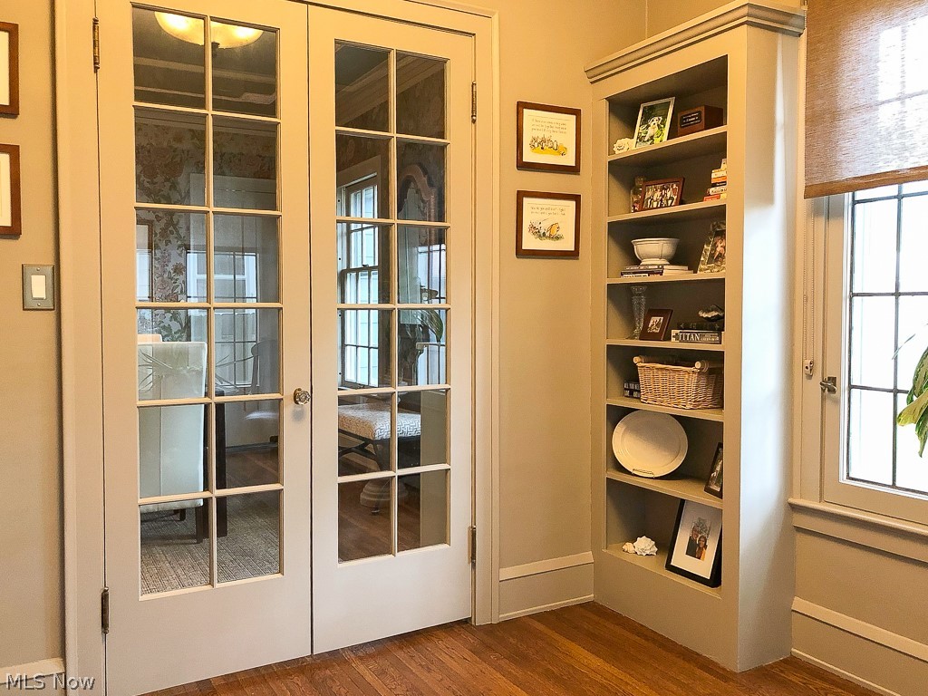 Waterbury Pkwy - Residential