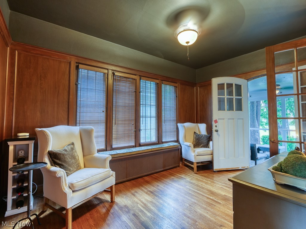 Waterbury Pkwy - Residential