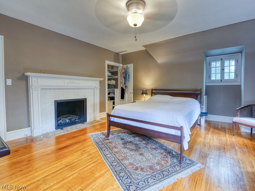 Waterbury Pkwy - Residential