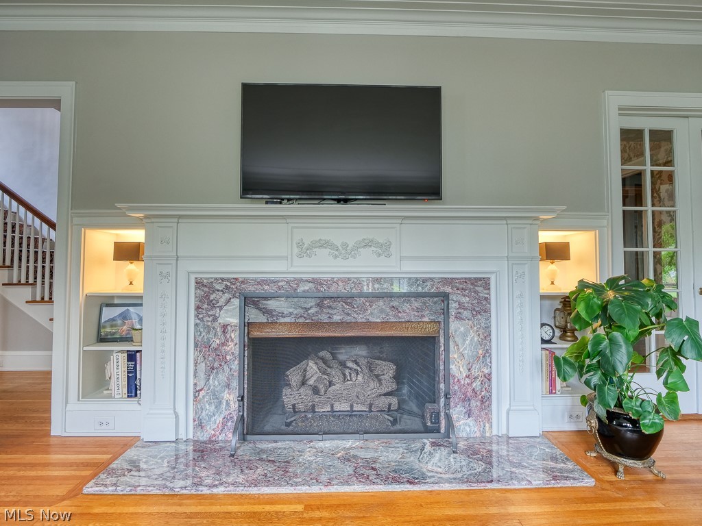 Waterbury Pkwy - Residential