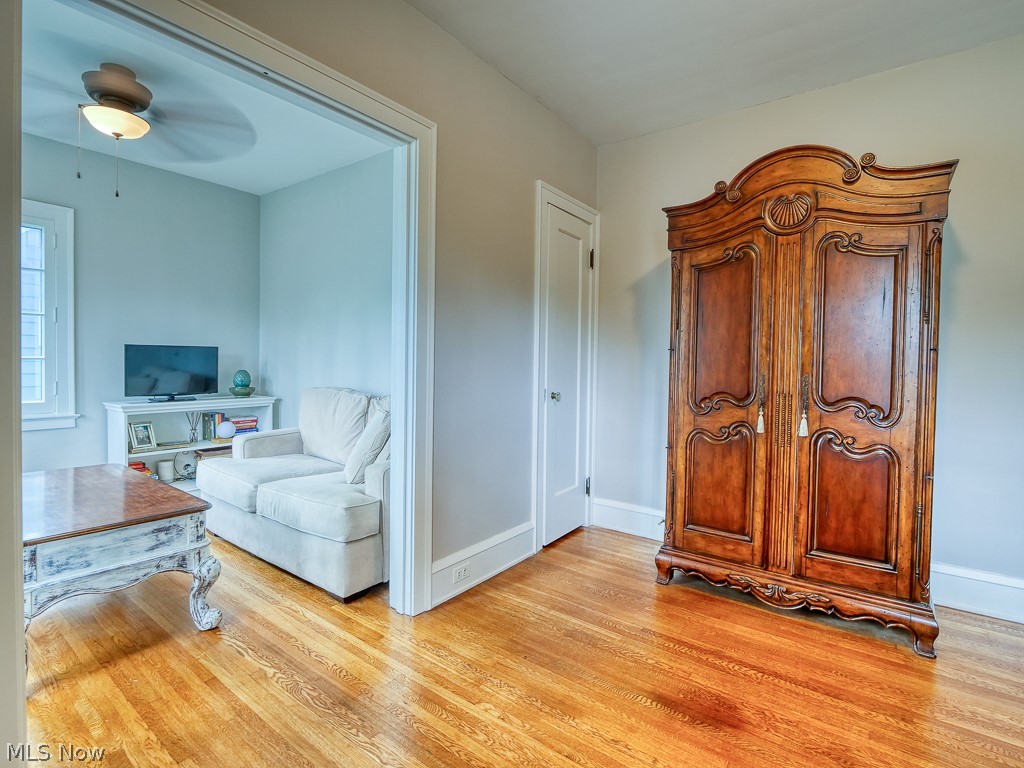 Waterbury Pkwy - Residential