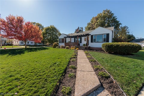 Tiny photo for 6506 Glencoe Avenue, Brooklyn, OH 44144 (MLS # 5254626)