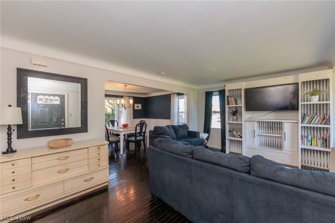Tiny photo for 6506 Glencoe Avenue, Brooklyn, OH 44144 (MLS # 5254626)