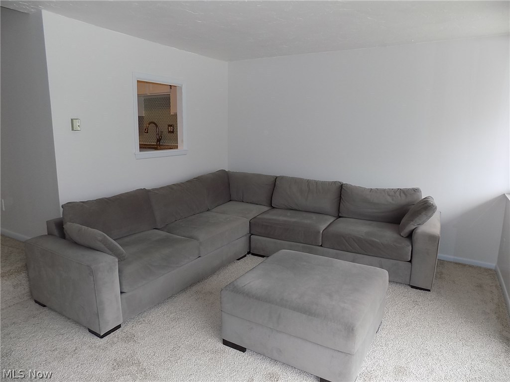 Carlyle Condo - Residential Lease