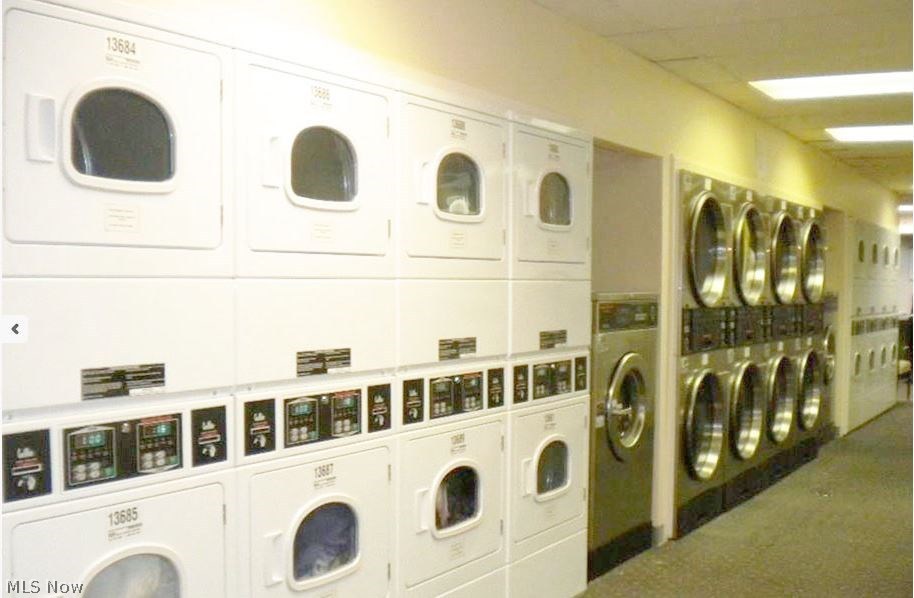 Carlyle Condo - Residential Lease