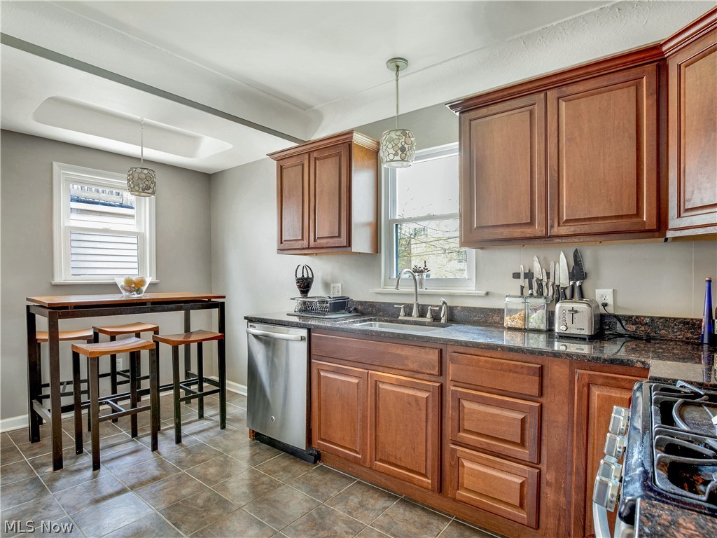 Heister Ctr Green Cos Ctr Gre - Residential