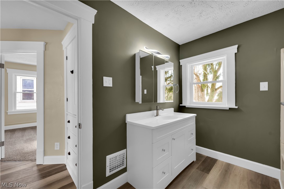 August Banks - Residential